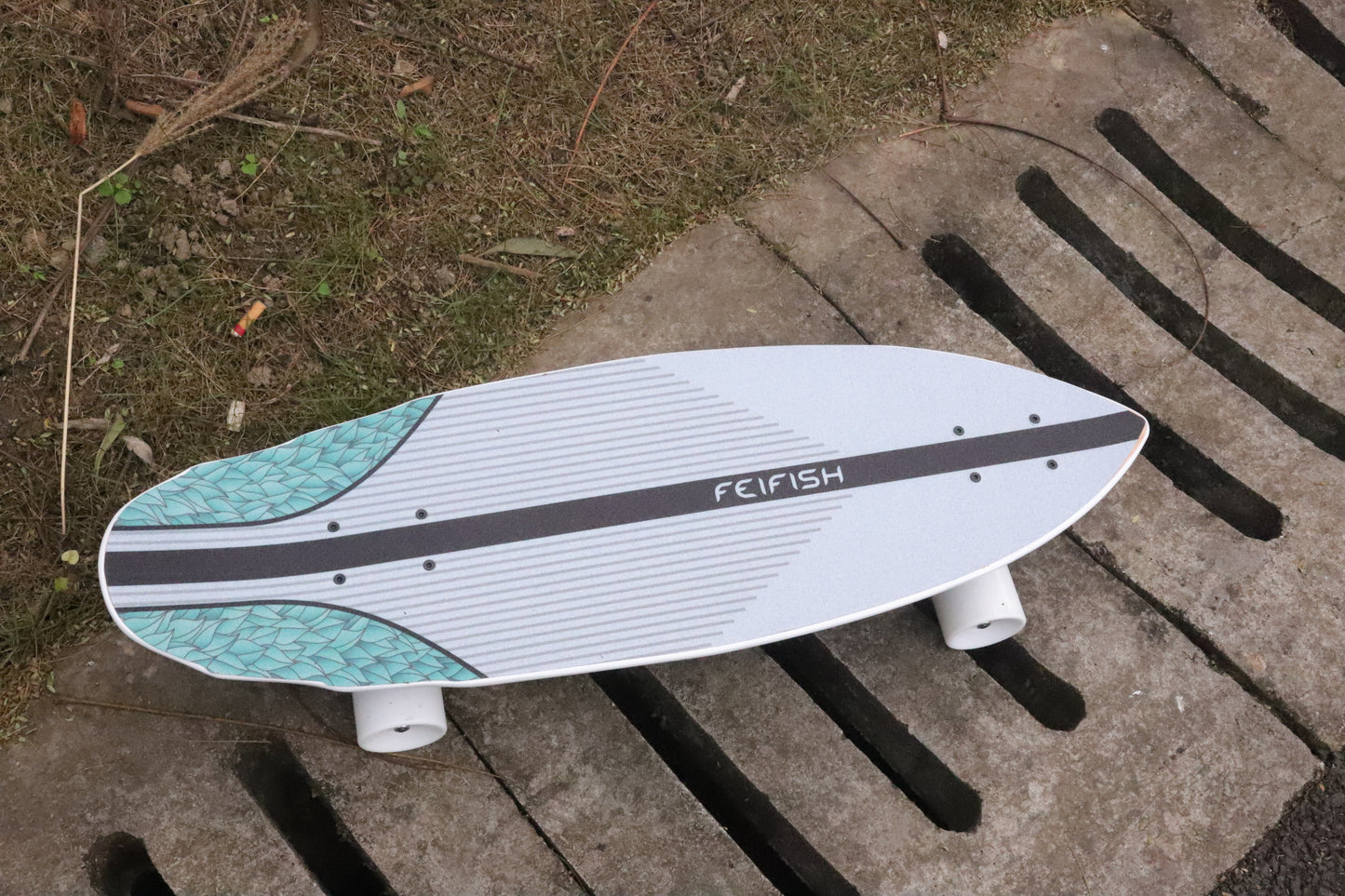 Feifish surf skateboard