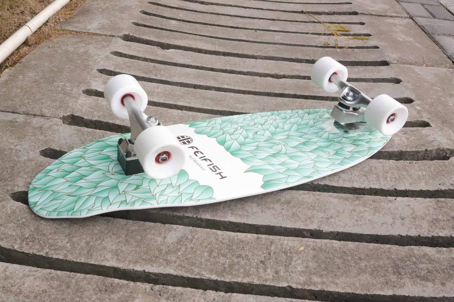 Feifish surf skateboard